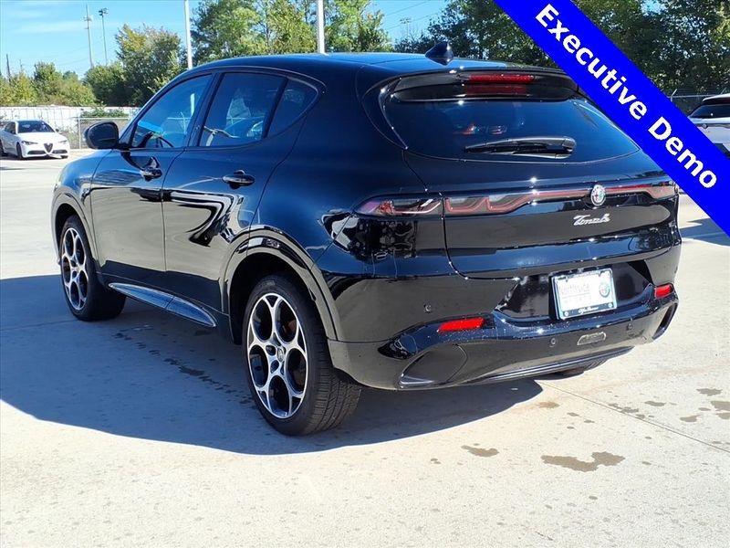 New 2025 Alfa Romeo Tonale AwdImage 9