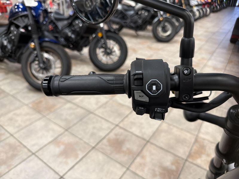 New 2026 Honda REBEL 1100 Image 22