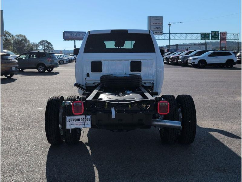 New 2026 RAM 4500 Tradesman Chassis Crew Cab 4x4 60
