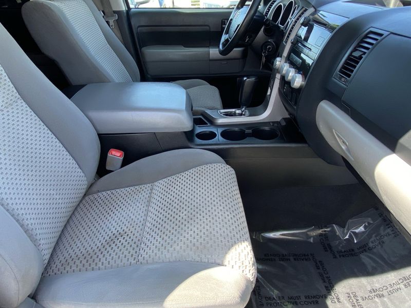 Used 2012 Toyota Tundra 2WD Truck GradeImage 10