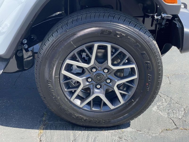 New 2026 Jeep Wrangler 4-door Sahara