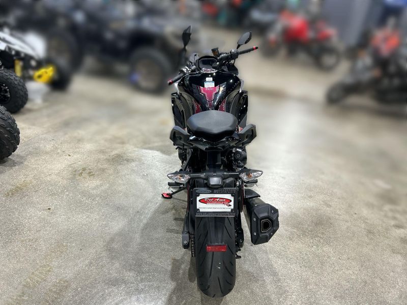Used 2024 Kawasaki NINJA 1000SX ABS Image 12