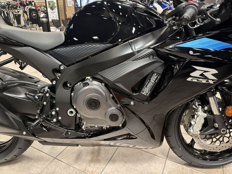 New 2027 Suzuki GSX-R600 Image 20