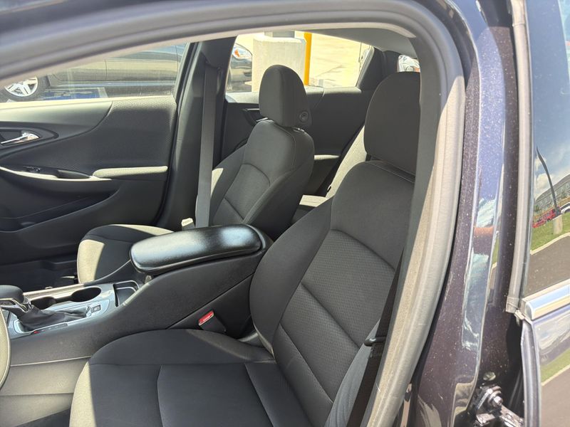 Used 2023 Chevrolet Malibu LSImage 34