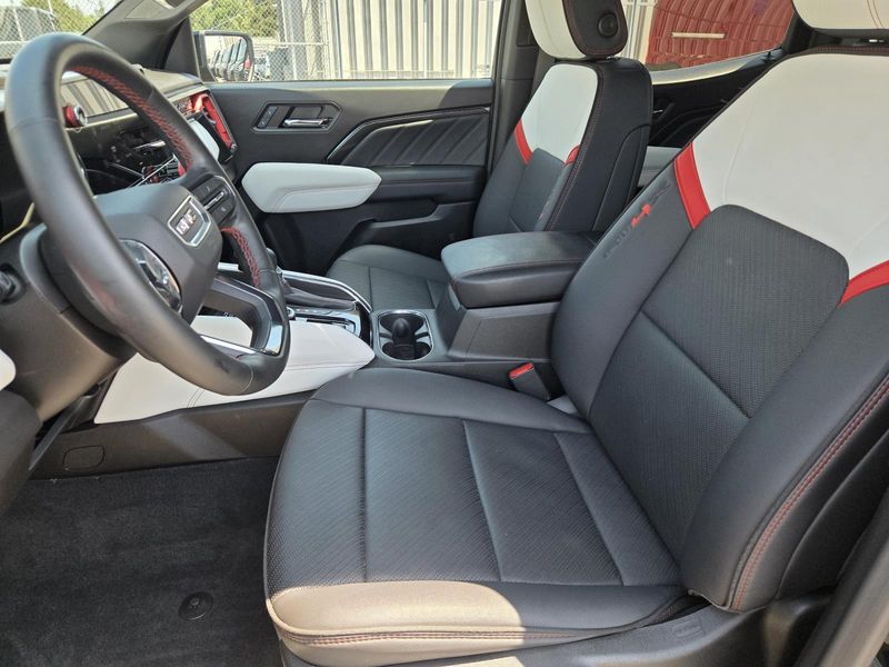 Used 2024 GMC Canyon 4WD Crew Cab AT4X