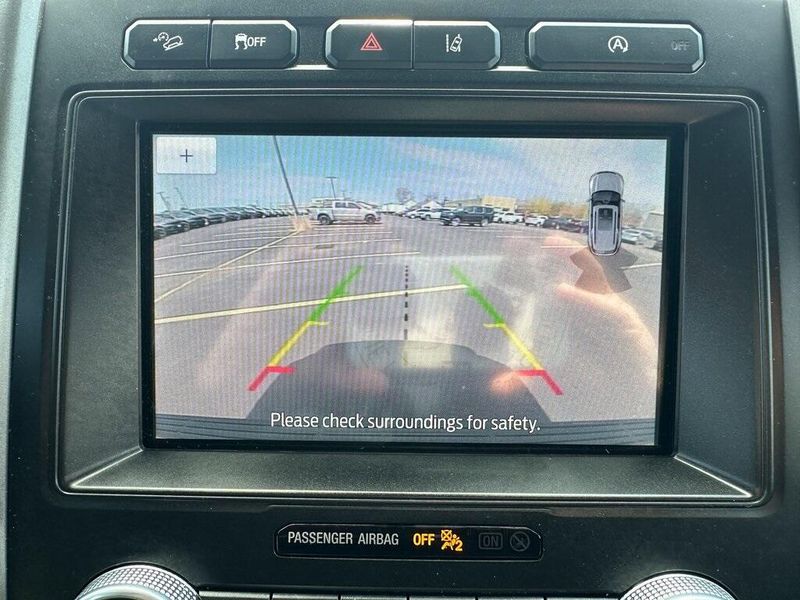 2021 Ford Expedition XLTImage 6