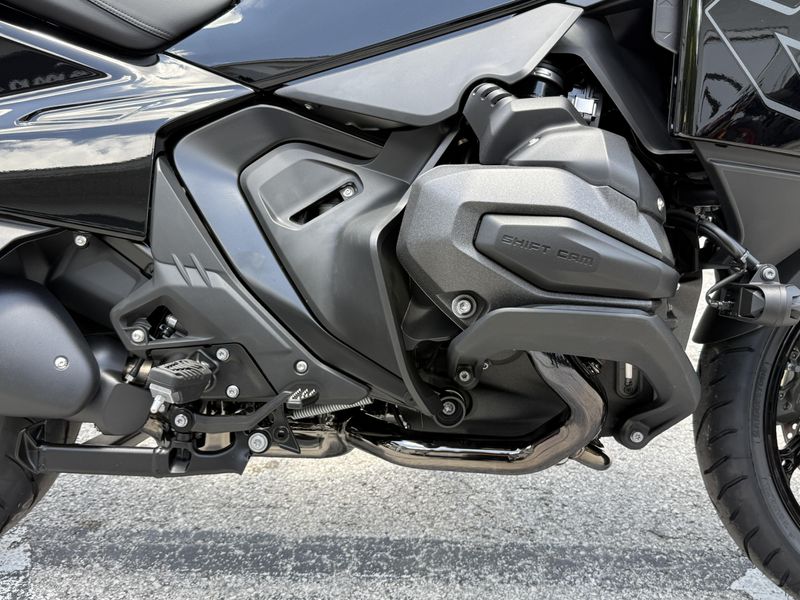 2026 BMW R 1300 RT
