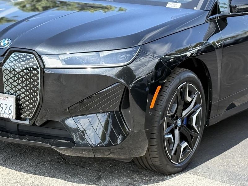 Used 2025 BMW iX xDrive50Image 11