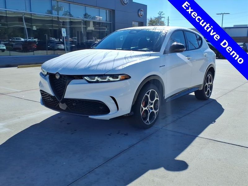 New 2025 Alfa Romeo Tonale VeloceImage 2