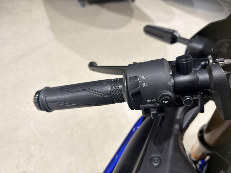 New 2026 Yamaha YZF-R3 ABS Image 25