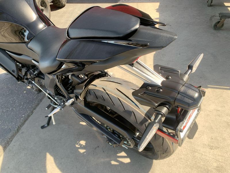New 2025 Yamaha YZF-R7 Image 16