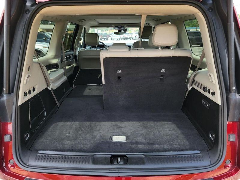2022 Jeep Wagoneer Series IIIImage 9
