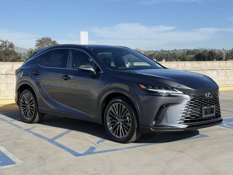 New 2026 Lexus RX 450h+ LuxuryImage 2