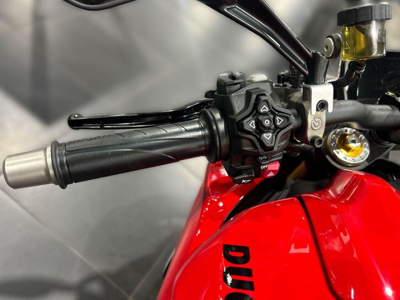 New 2025 Ducati PANIGALE V2 S 896 Image 19