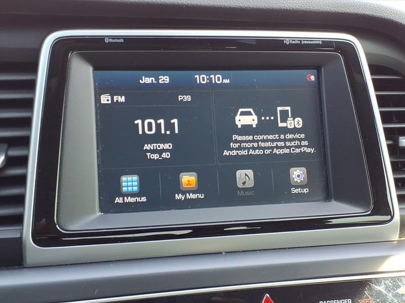 Used 2018 Hyundai Sonata LimitedImage 24