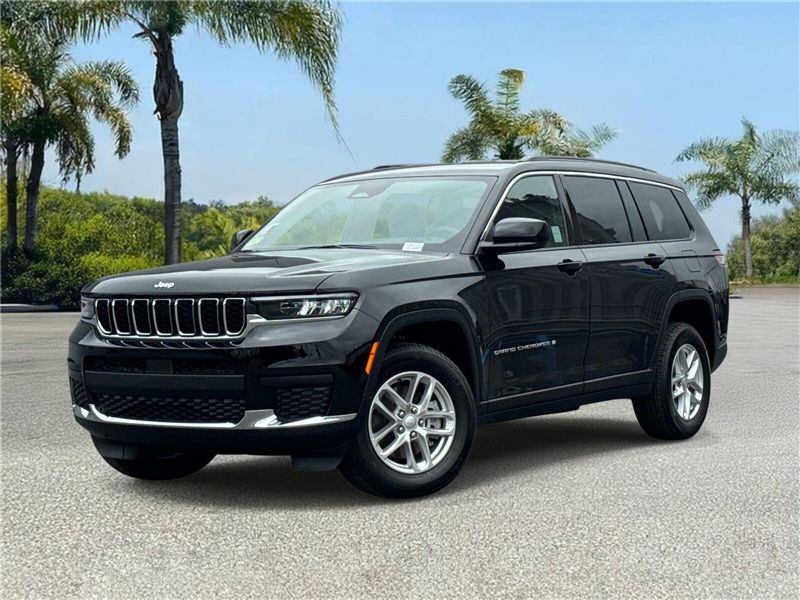 New 2026 Jeep Grand Cherokee L Laredo 4x2