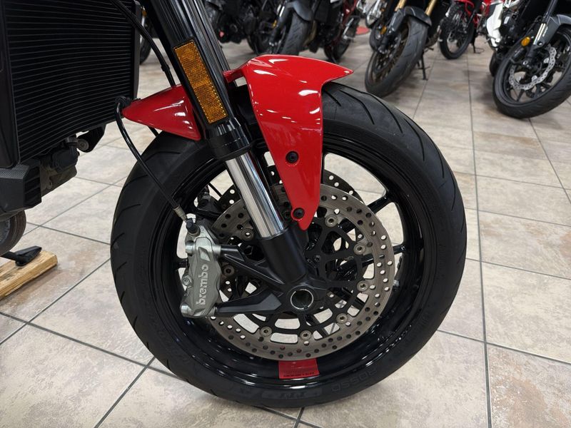 Used 2022 Ducati MONSTER PLUS Image 19