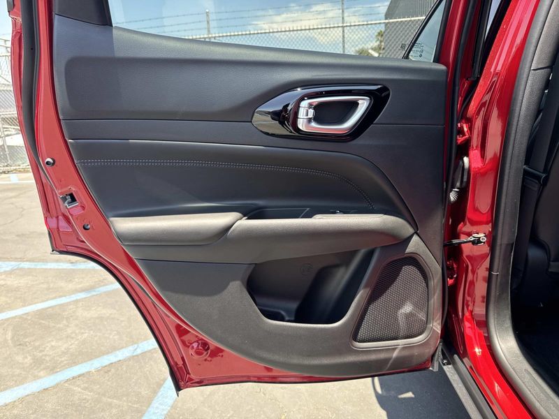 New 2026 Jeep Compass Latitude Altitude 4x4