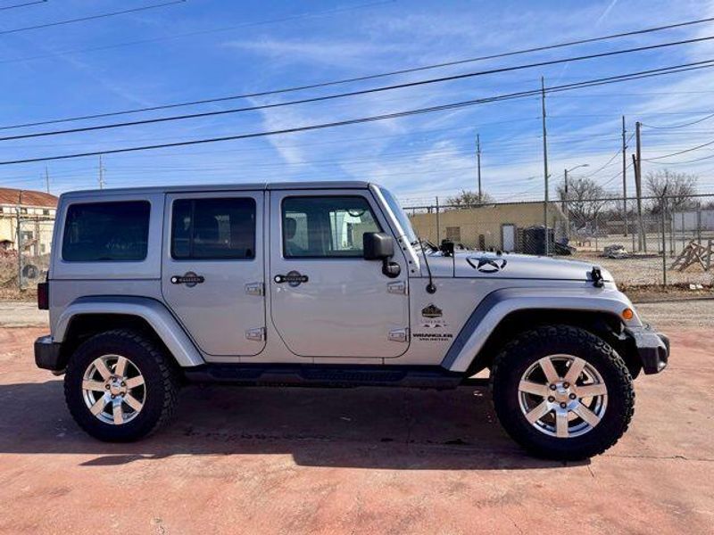 Used 2016 Jeep Wrangler Unlimited SaharaImage 4