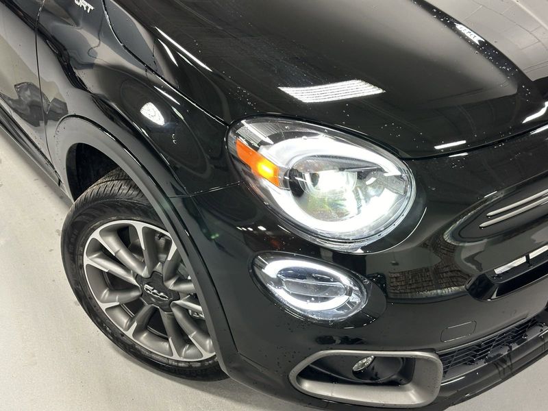 2023 Fiat 500x Sport Awd in a Nero Cinema (Black Clear Coat) exterior color and Blackinterior. Schmelz Countryside Alfa Romeo and Fiat (651) 968-0556 schmelzfiat.com 