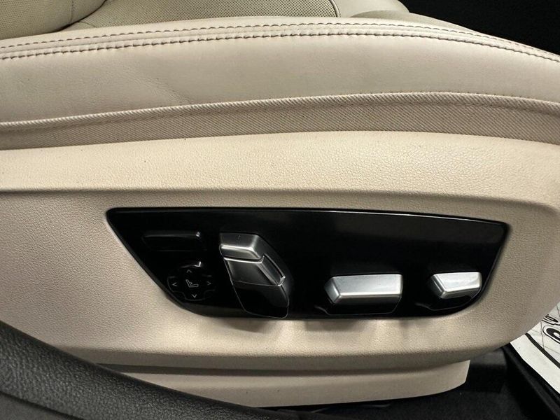 2023 Bmw 540i xDrive photo 29