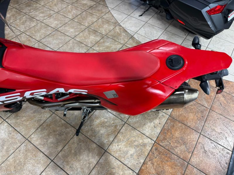 Used 2023 Other ES 700 Image 4