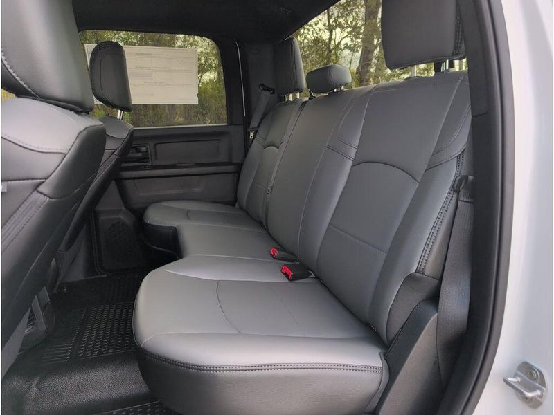 New 2026 RAM 2500 TradesmanImage 30