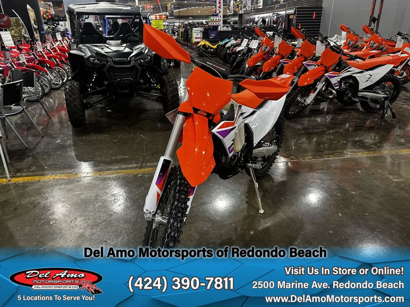 2024 KTM 450 XC-F  in a ORANGE exterior color. Del Amo Motorsports of Redondo Beach (424) 304-1660 delamomotorsports.com 