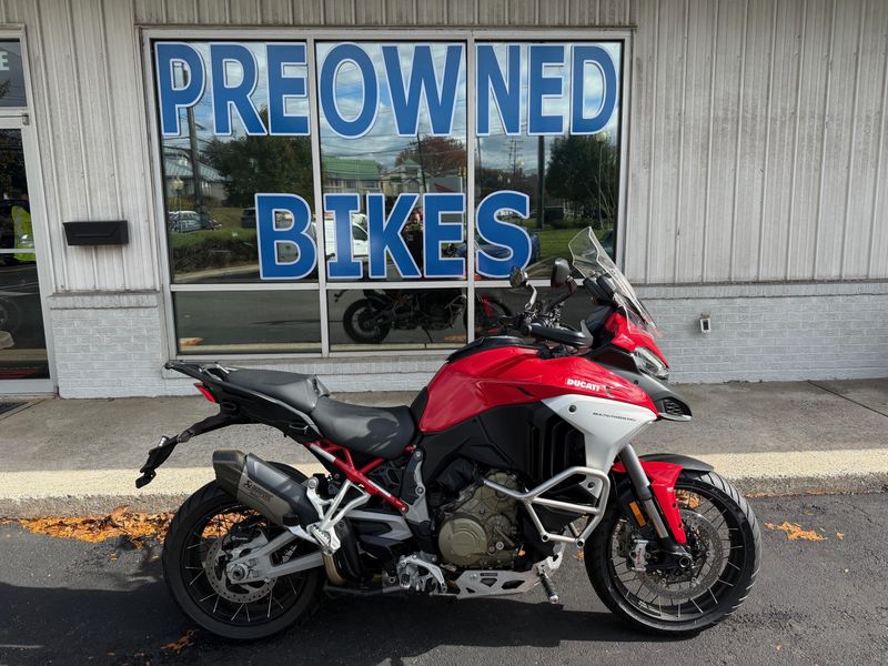 2022 Ducati MultistradaImage 1