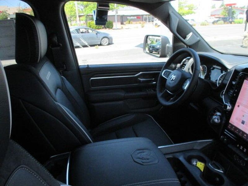 2025 RAM 1500 Laramie Crew Cab 4x4 5