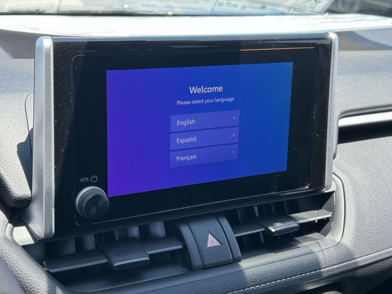 New 2025 Toyota RAV4 XLEImage 15