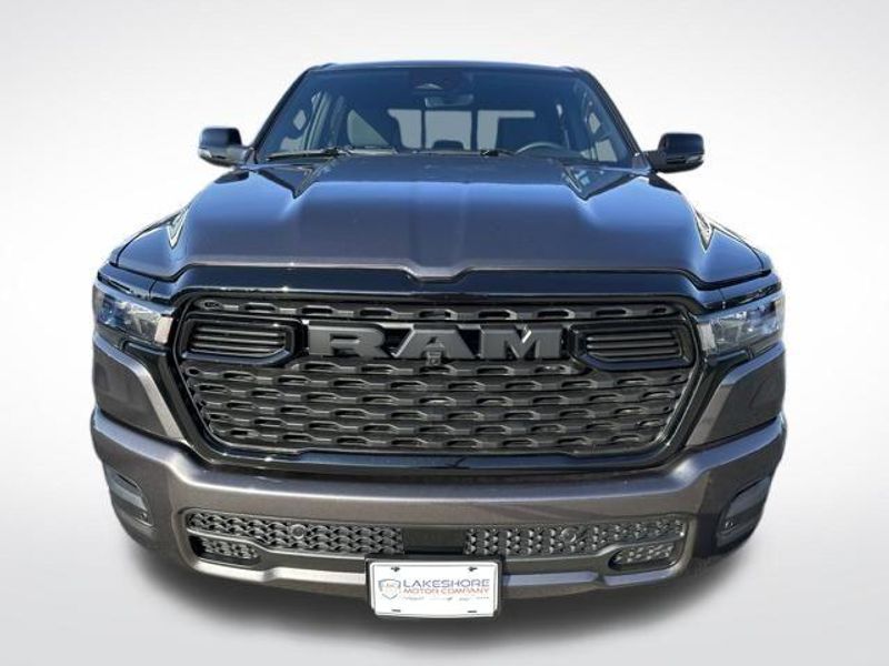 2026 RAM 1500 Big Horn Crew Cab 4x4 5'7' Box