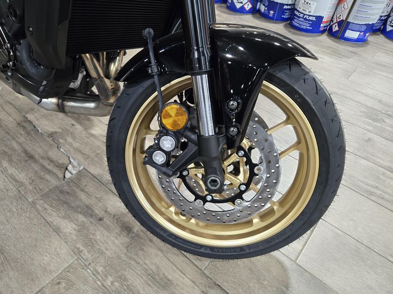 New 2025 Yamaha XSR900 RAVEN Image 22