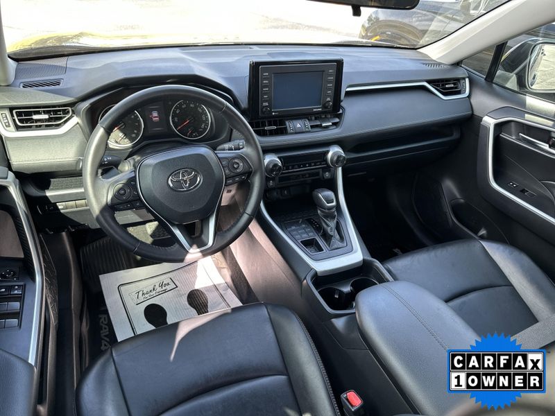 Used 2020 Toyota RAV4 XLE PremiumImage 15
