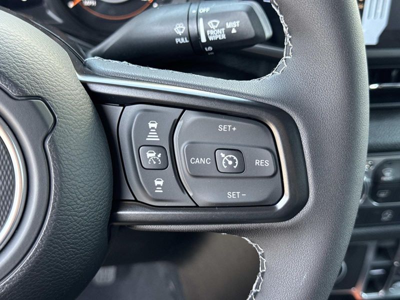 New 2026 Jeep Gladiator Sport S 4x4