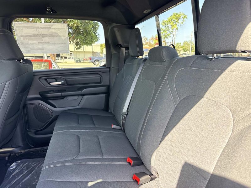 New 2026 RAM 1500 Express Crew Cab 4x4 5'7' Box