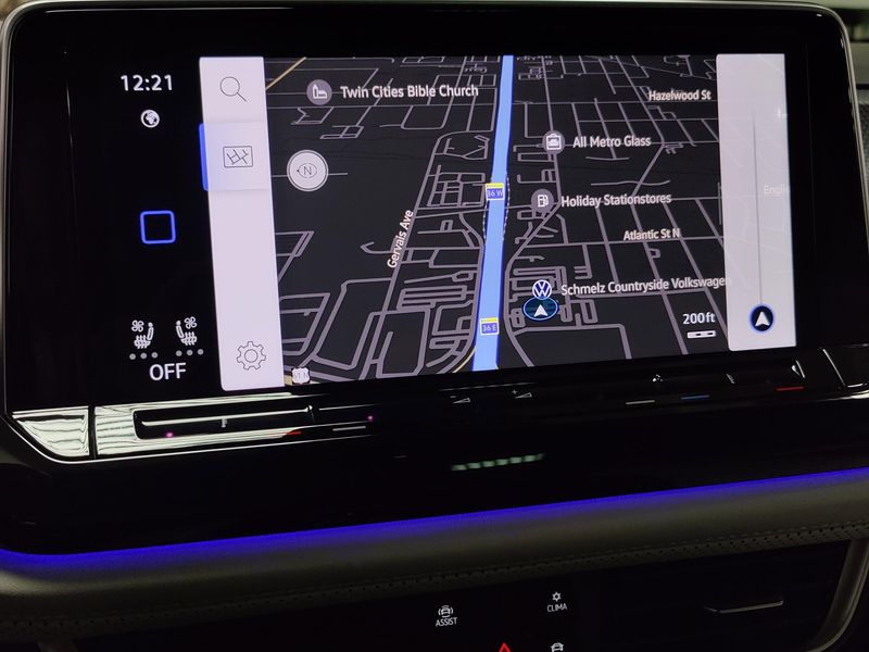 Used 2025 Volkswagen Atlas Cross Sport SEL Premium R-Line w/Sunroof/NavImage 9