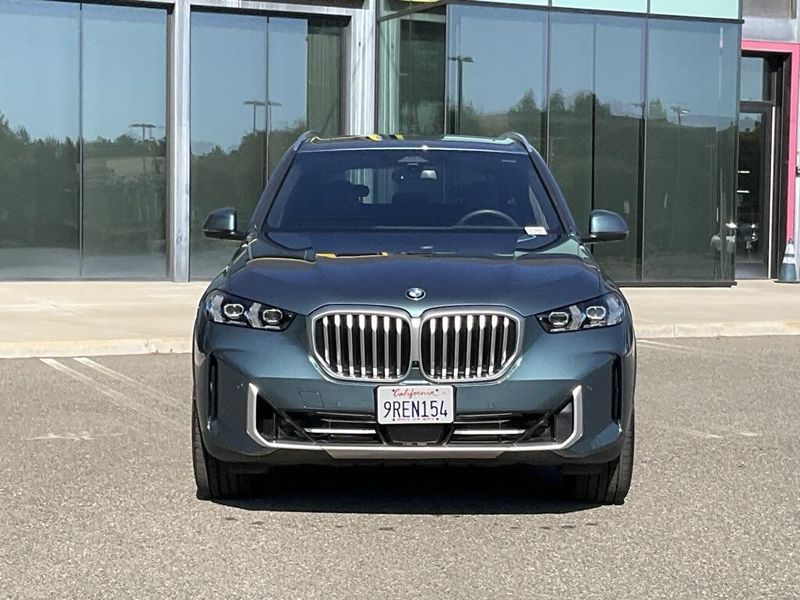 2025 BMW X5 sDrive40iImage 3