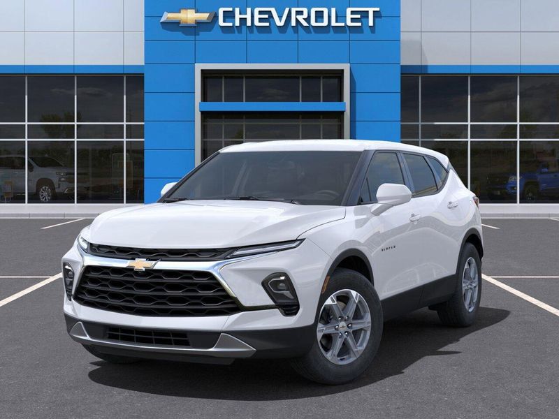 2025 Chevrolet Blazer LTImage 6