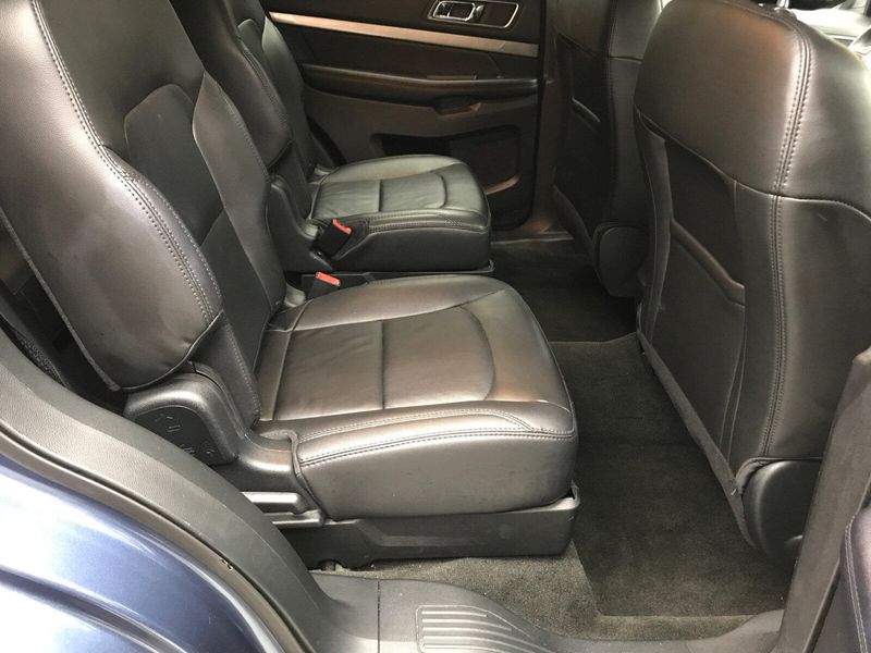 2018 Ford Explorer XLTImage 15