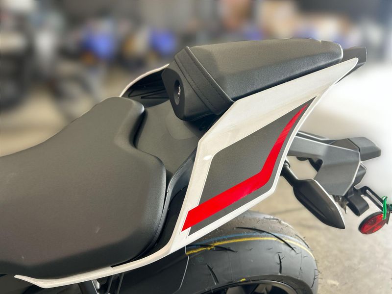 New 2026 Yamaha YZF-R1 70TH ANNIVERSARY EDITION Image 27