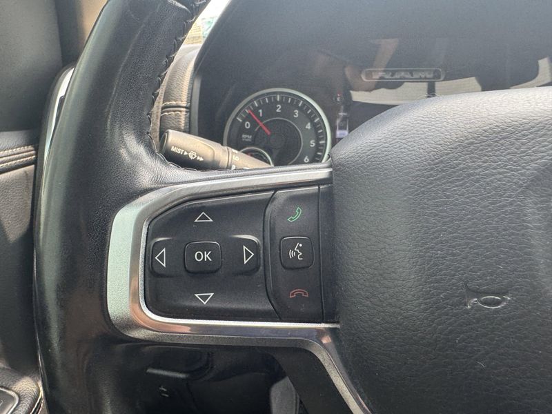 Used 2019 RAM 1500 LaramieImage 15