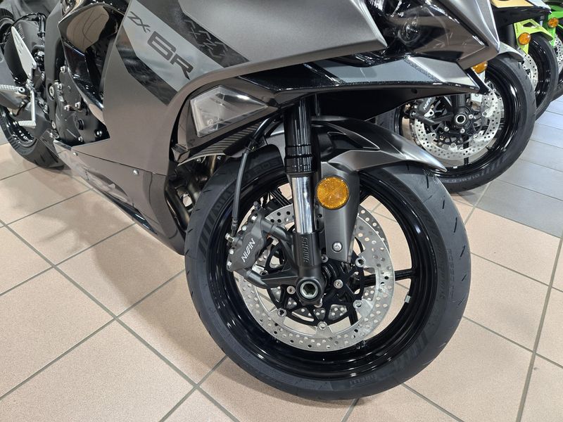 NEW 2026 KAWASAKI NINJA ZX6R ABS Image 7