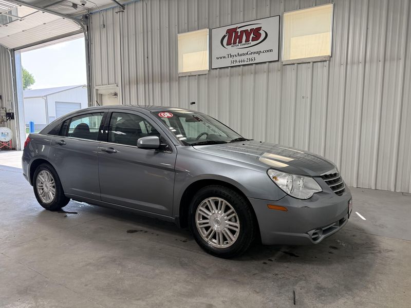 Used 2008 Chrysler Sebring TouringImage 1