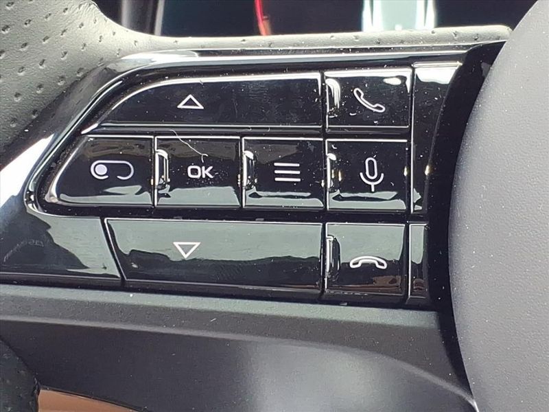 New 2026 Maserati Grecale ModenaImage 19