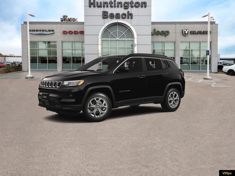 2025 Jeep Compass Latitude 4x4Image 2