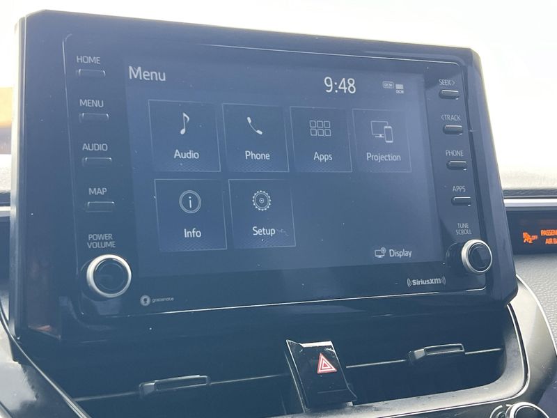 Used 2022 Toyota Corolla LEImage 11