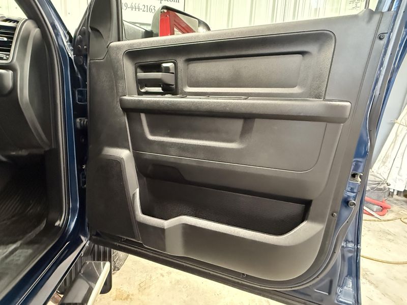Used 2022 RAM 2500 TradesmanImage 9