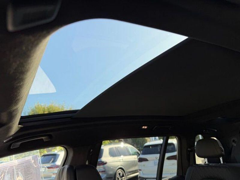 Used 2026 BMW X7 M60iImage 23