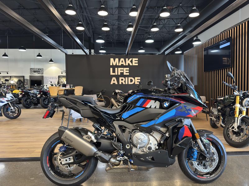2025 BMW M 1000 XR BLACK STORM METALLIC 